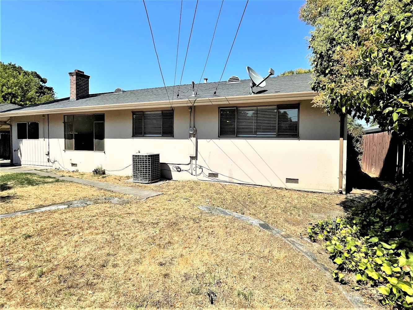 7030 Tamoshanter Way, Sacramento photo 12