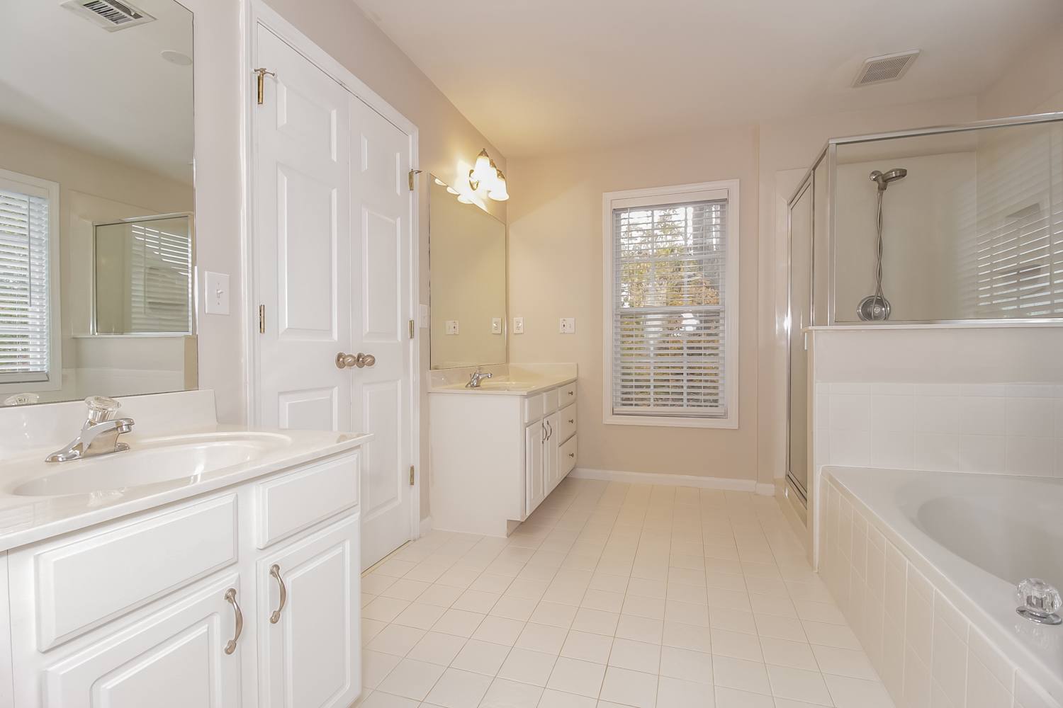 704 Surrey Park Pl SE, Smyrna photo 10