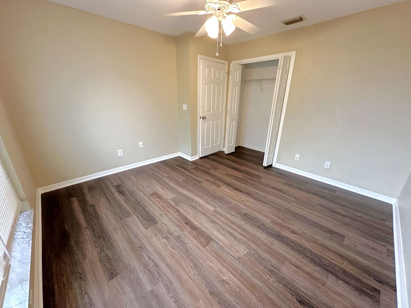704 Tuscanny St, Brandon photo 7
