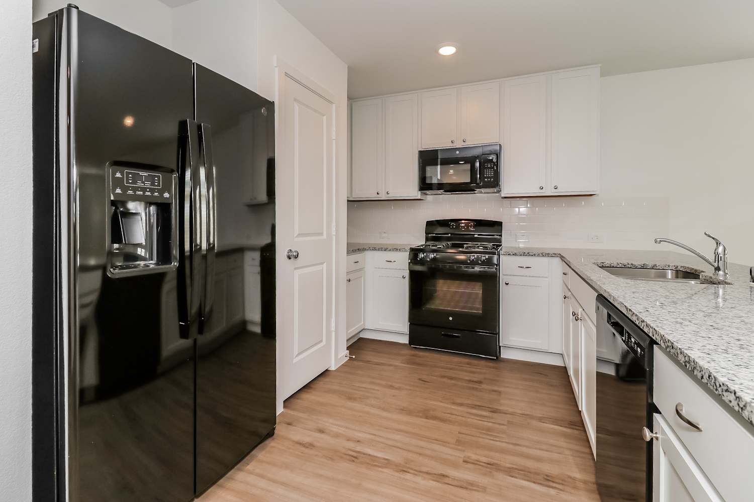 7101 Landings Edge Rd, Fort Worth photo 8