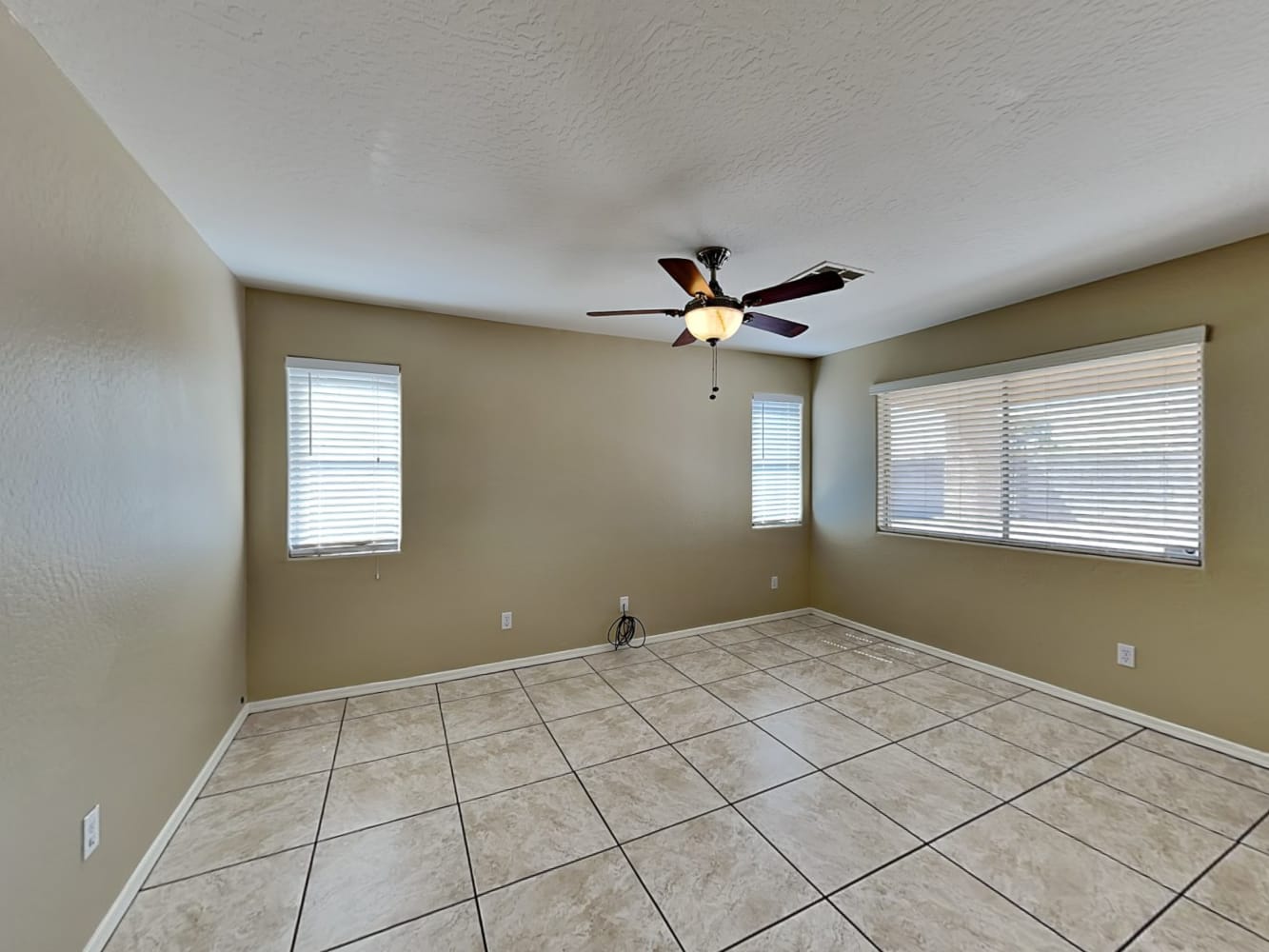 7106 N 77th Dr, Glendale photo 10