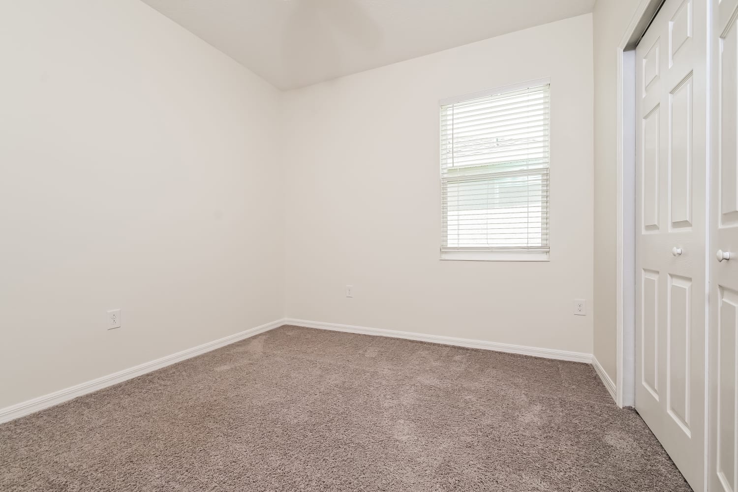 7115 Bowspirit Pl, Apollo Beach photo 10