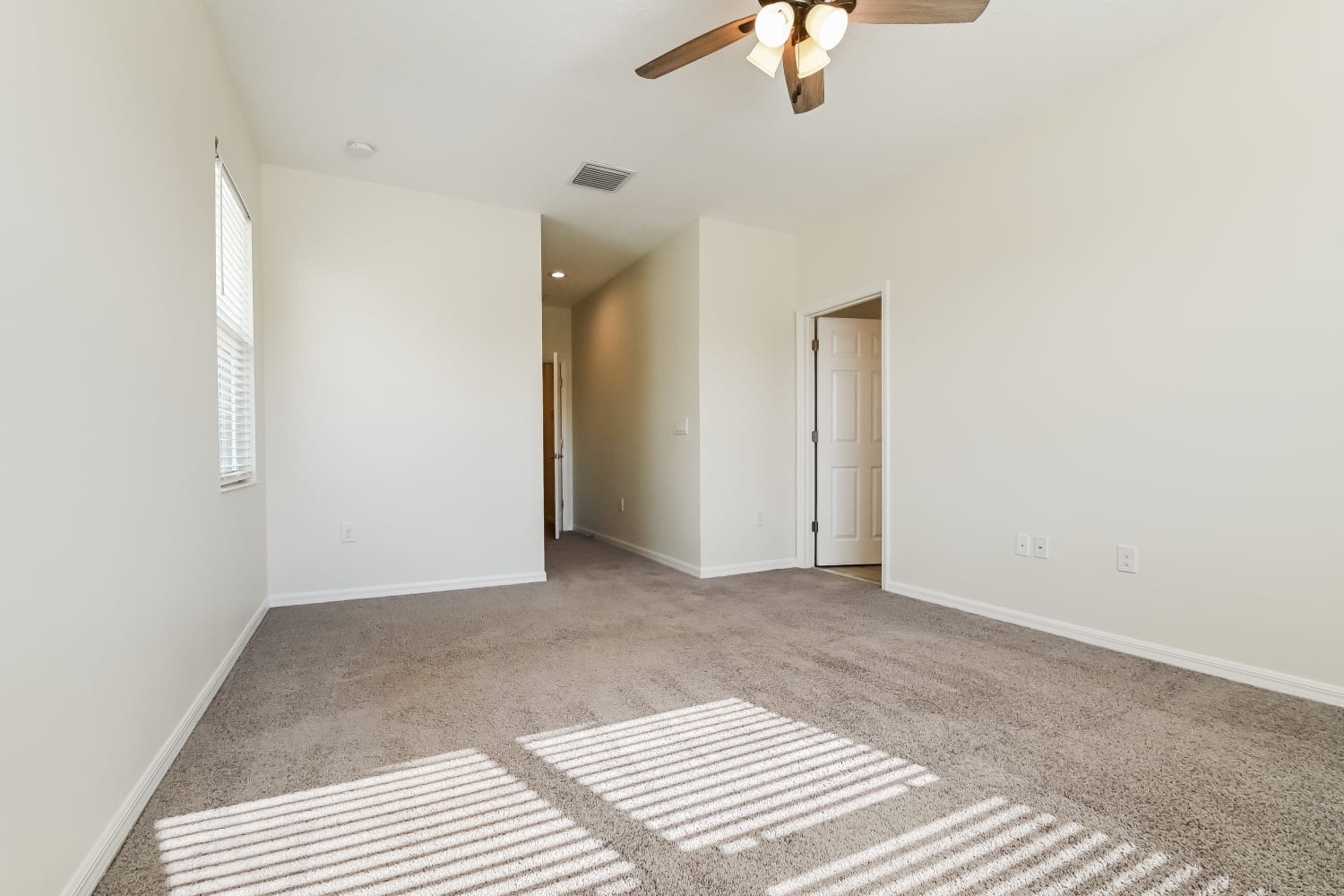 7115 Bowspirit Pl, Apollo Beach photo 8