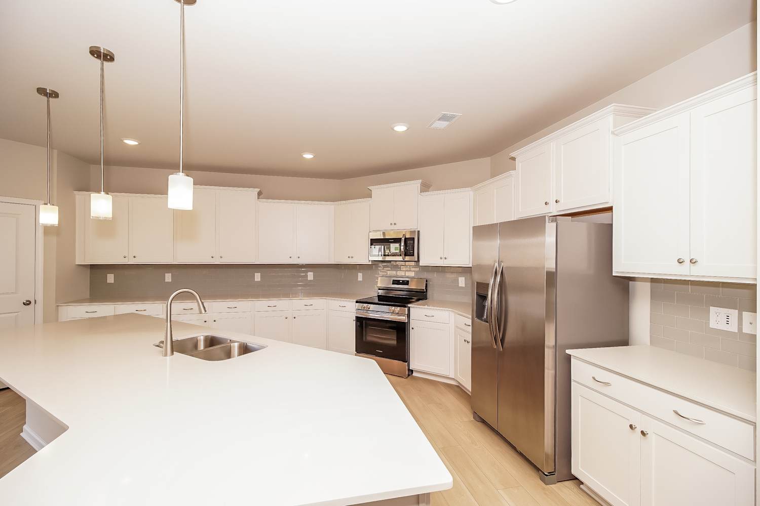 7119 Juneberry Way, Maiden photo 8
