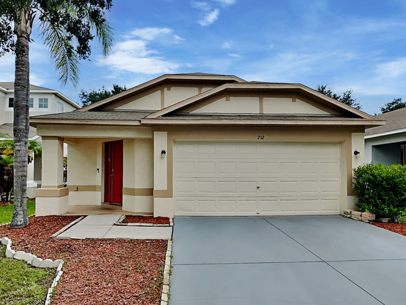 712 Cristelle Jean Dr, Ruskin photo 1