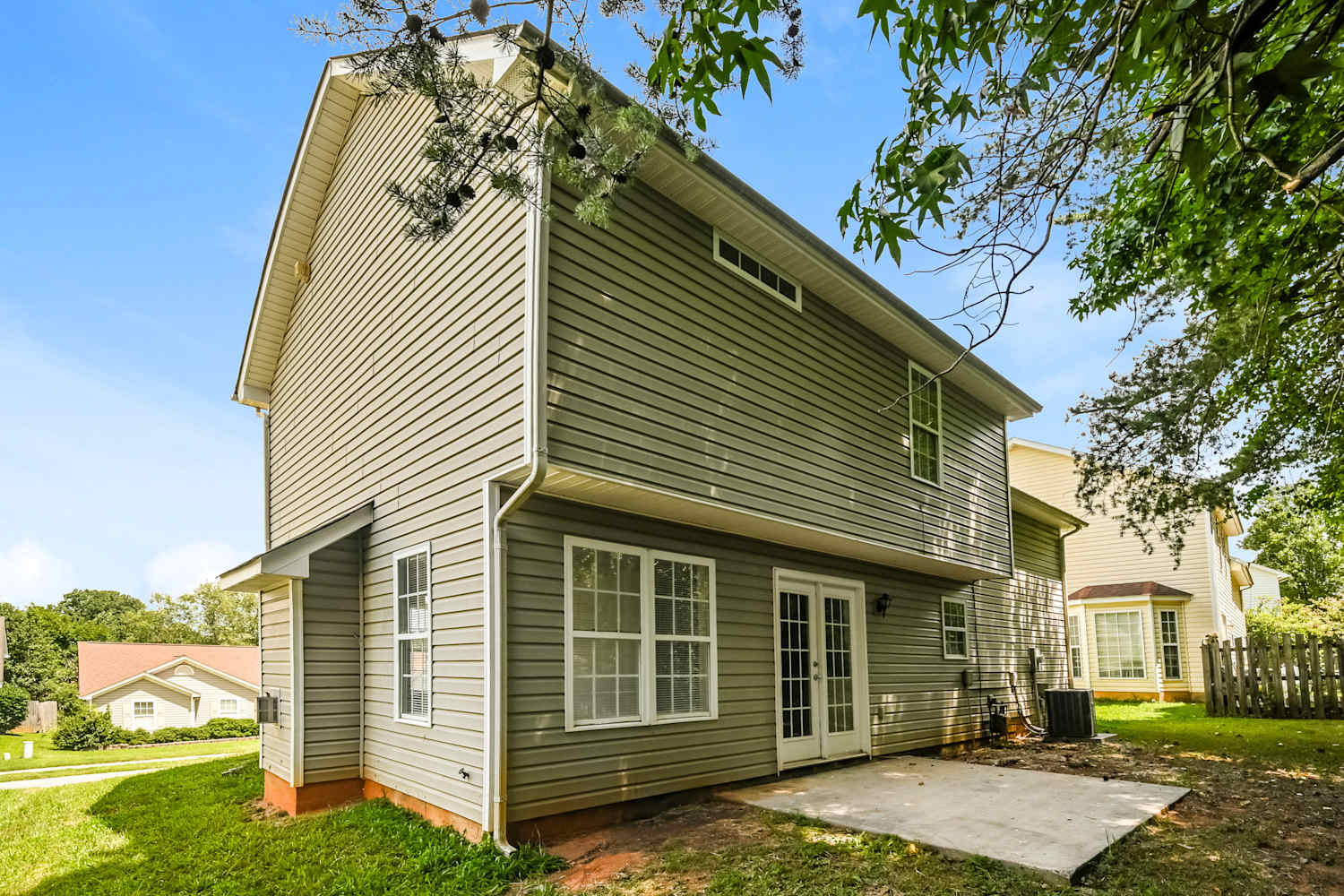 7122 Lowen Rd, Charlotte photo 17