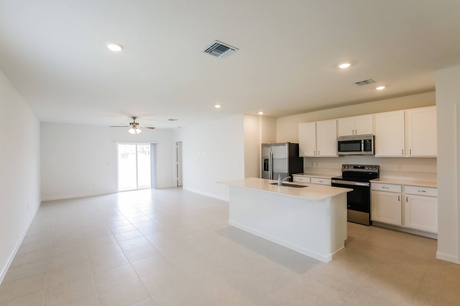 714 Carlyle Way, Fort Pierce photo 4