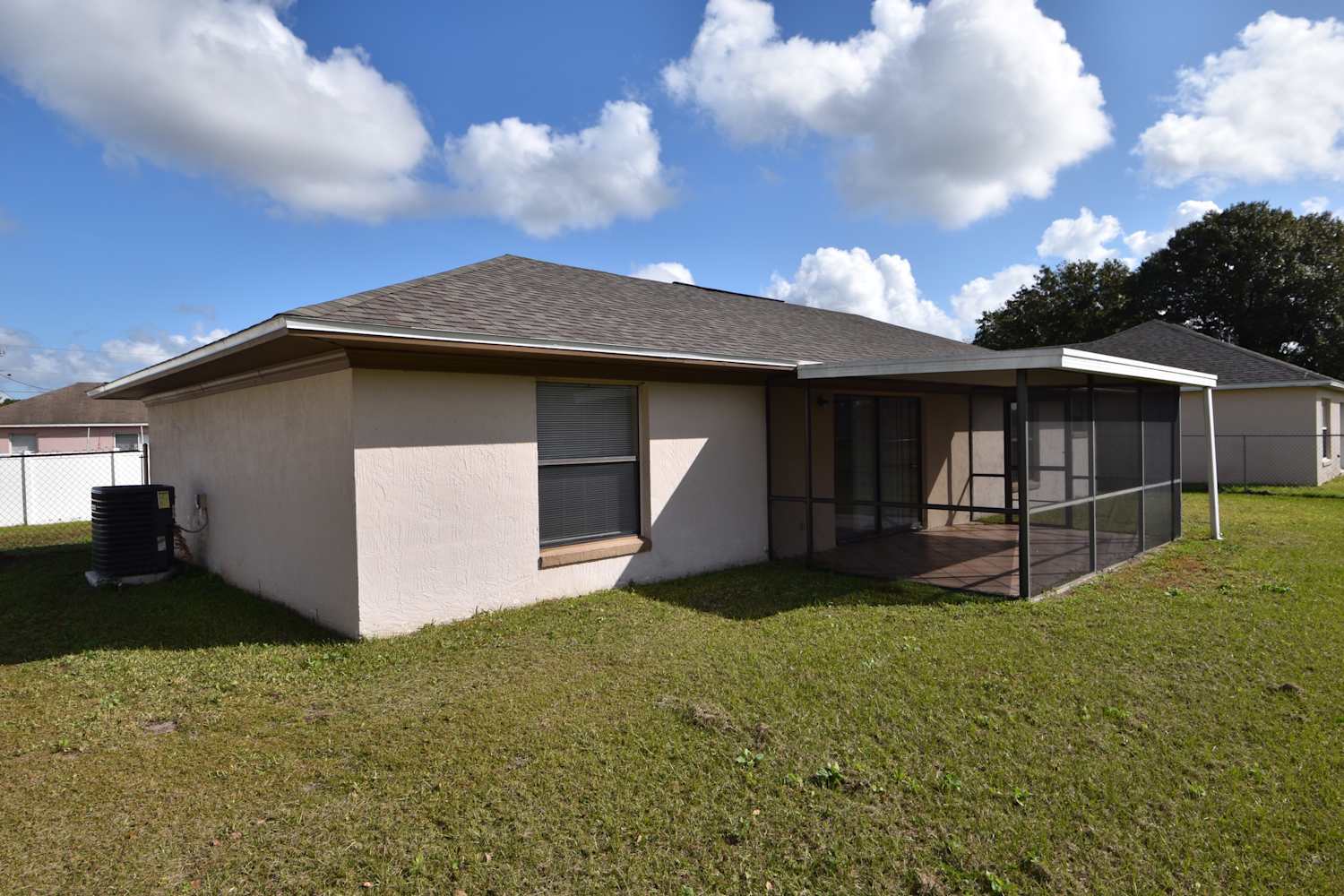 714 Hamster Ct, Kissimmee photo 14