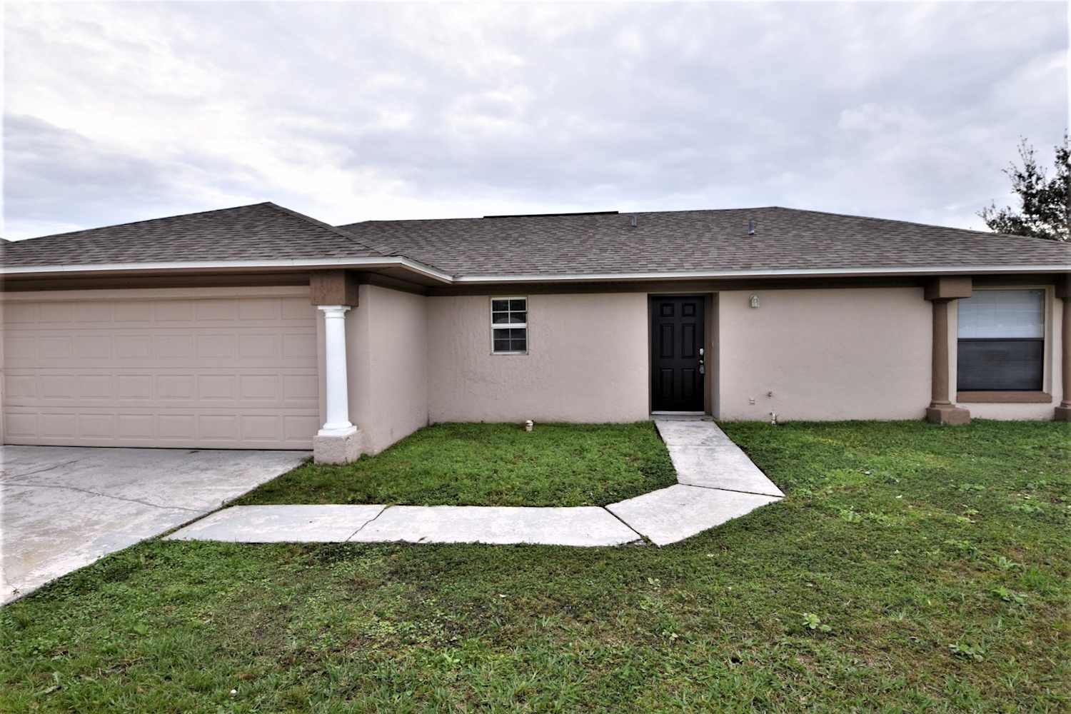 714 Hamster Ct, Kissimmee photo 1