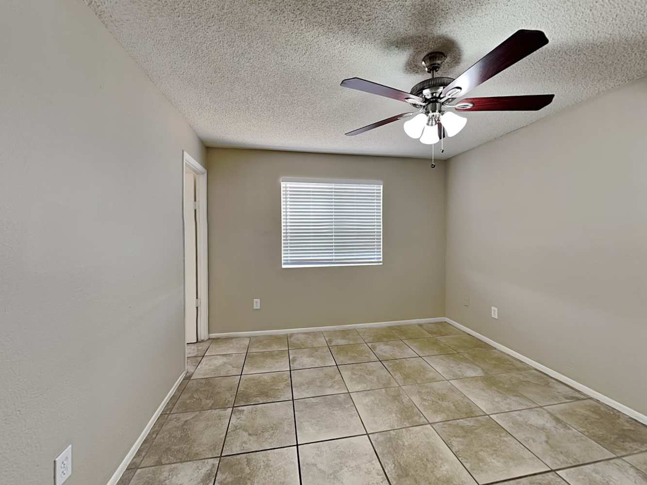 7140 W North Ln, Peoria photo 9