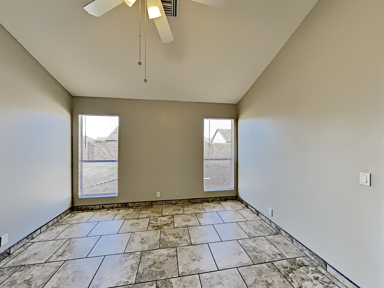 7141 W Paradise Dr, Peoria photo 8