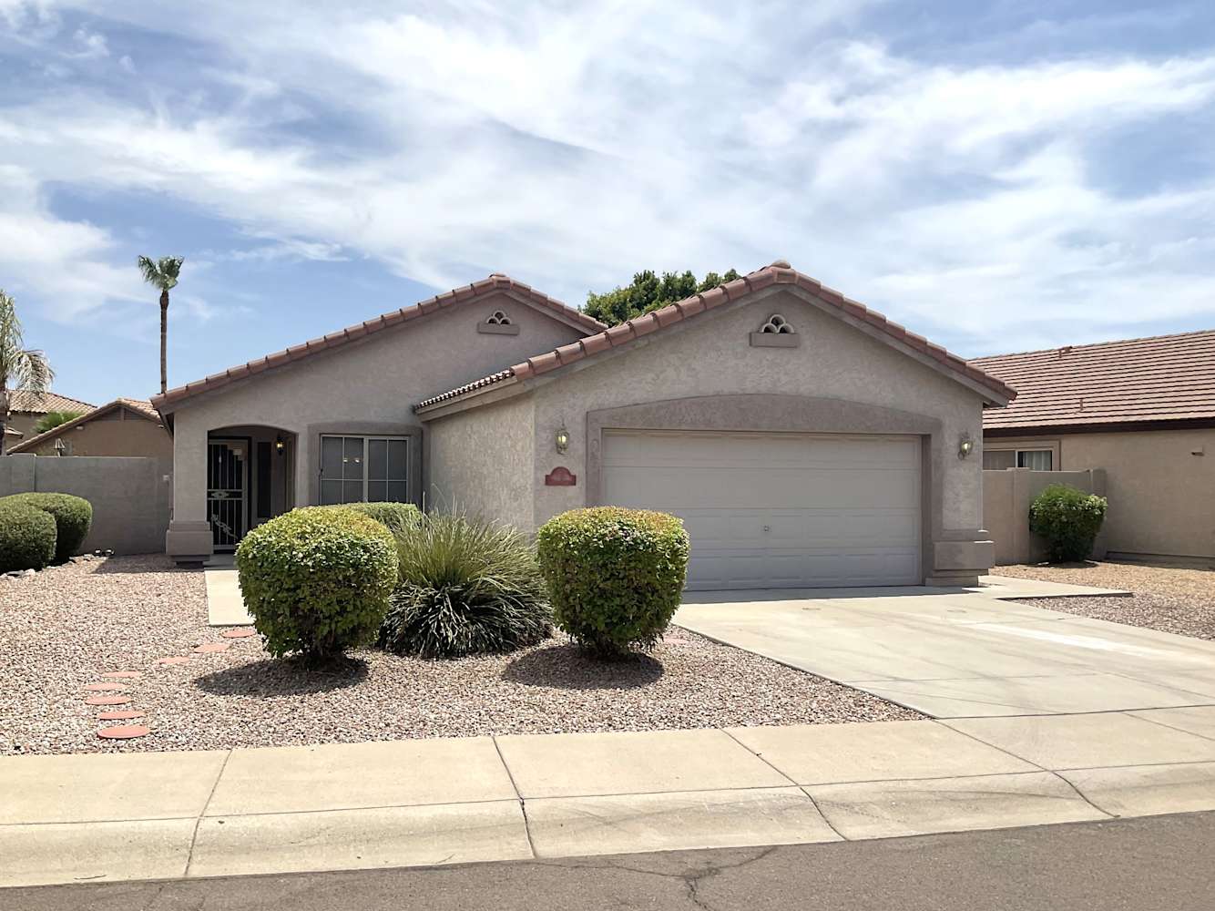 7161 W Pontiac Dr, Glendale photo 1