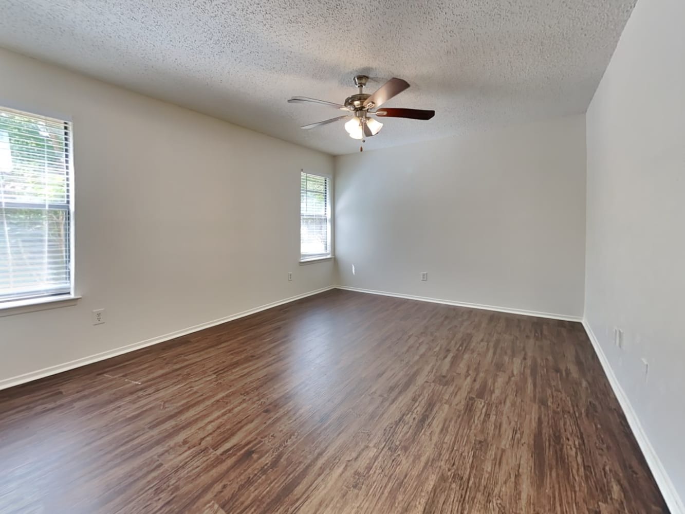 717 Holly Oak Dr, Lewisville photo 10