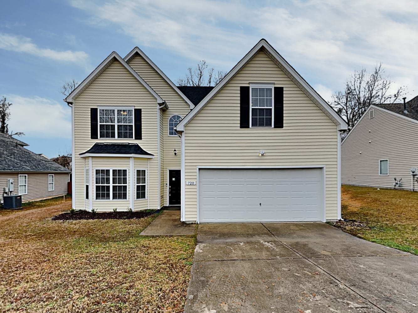 720 Red Oak Tree Dr, Fuquay Varina photo 1