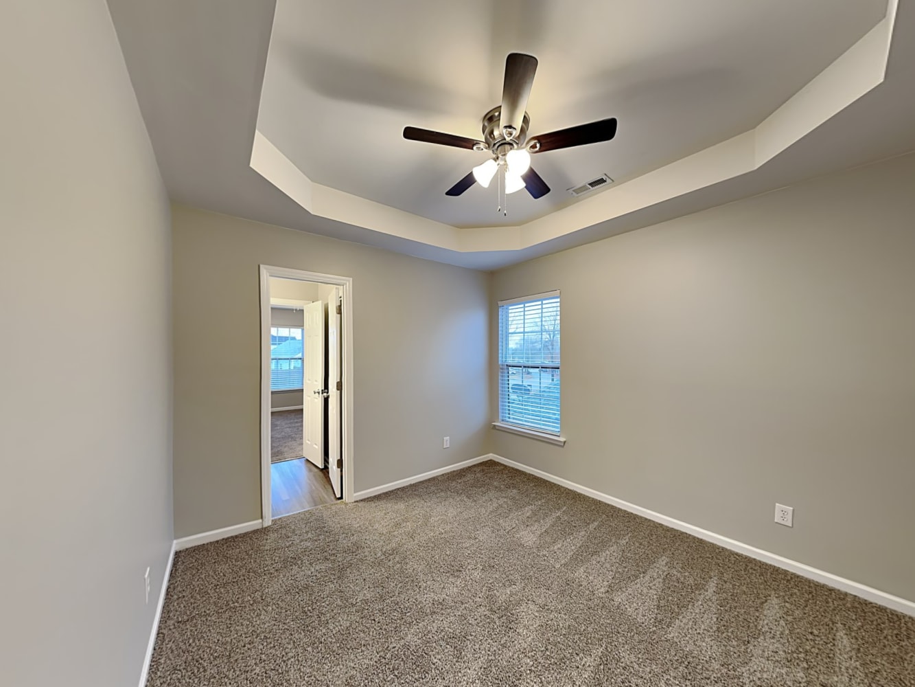 720 Red Oak Tree Dr, Fuquay Varina photo 12
