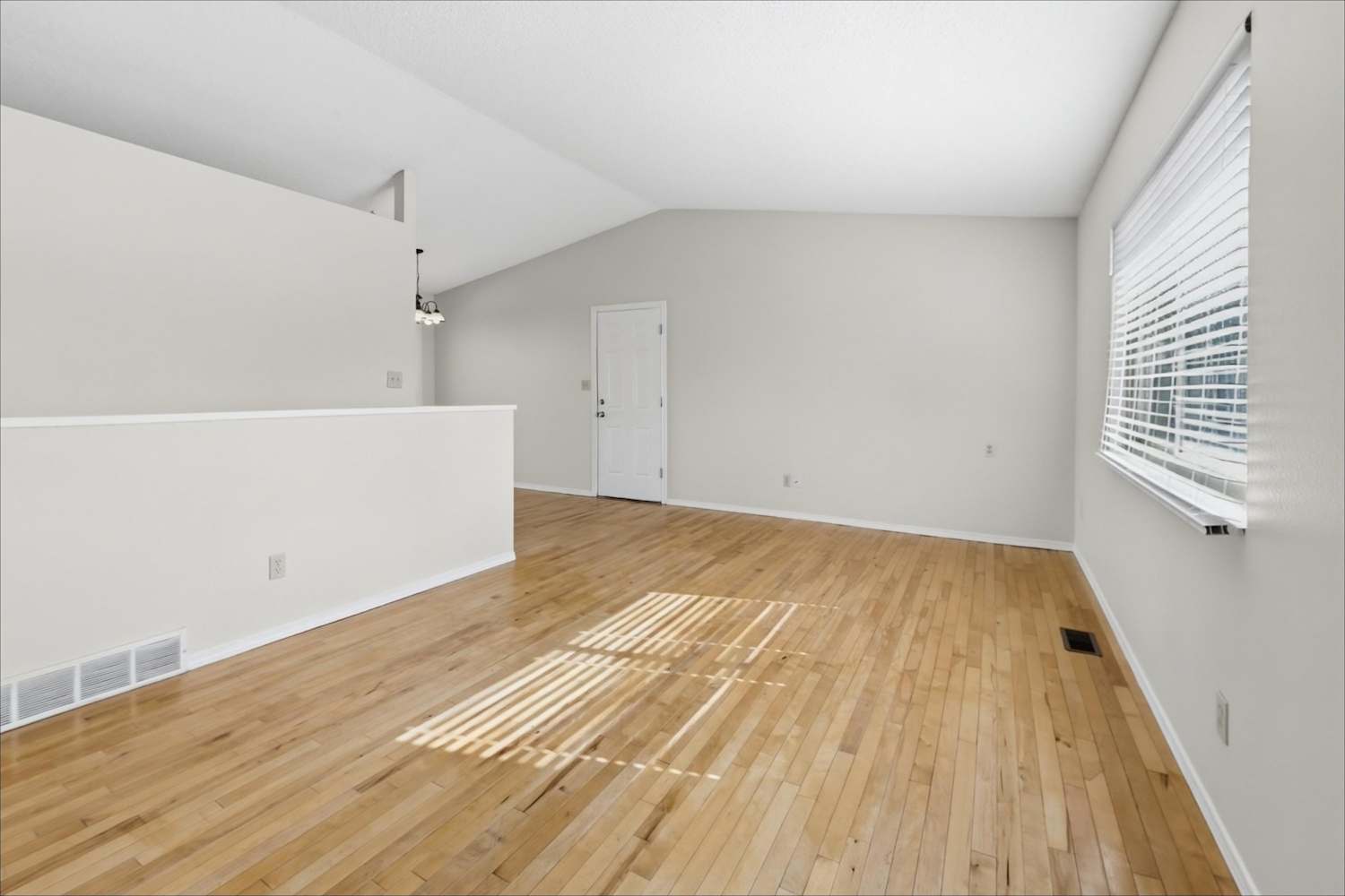7210 Shavano Ct, Colorado Springs photo 14