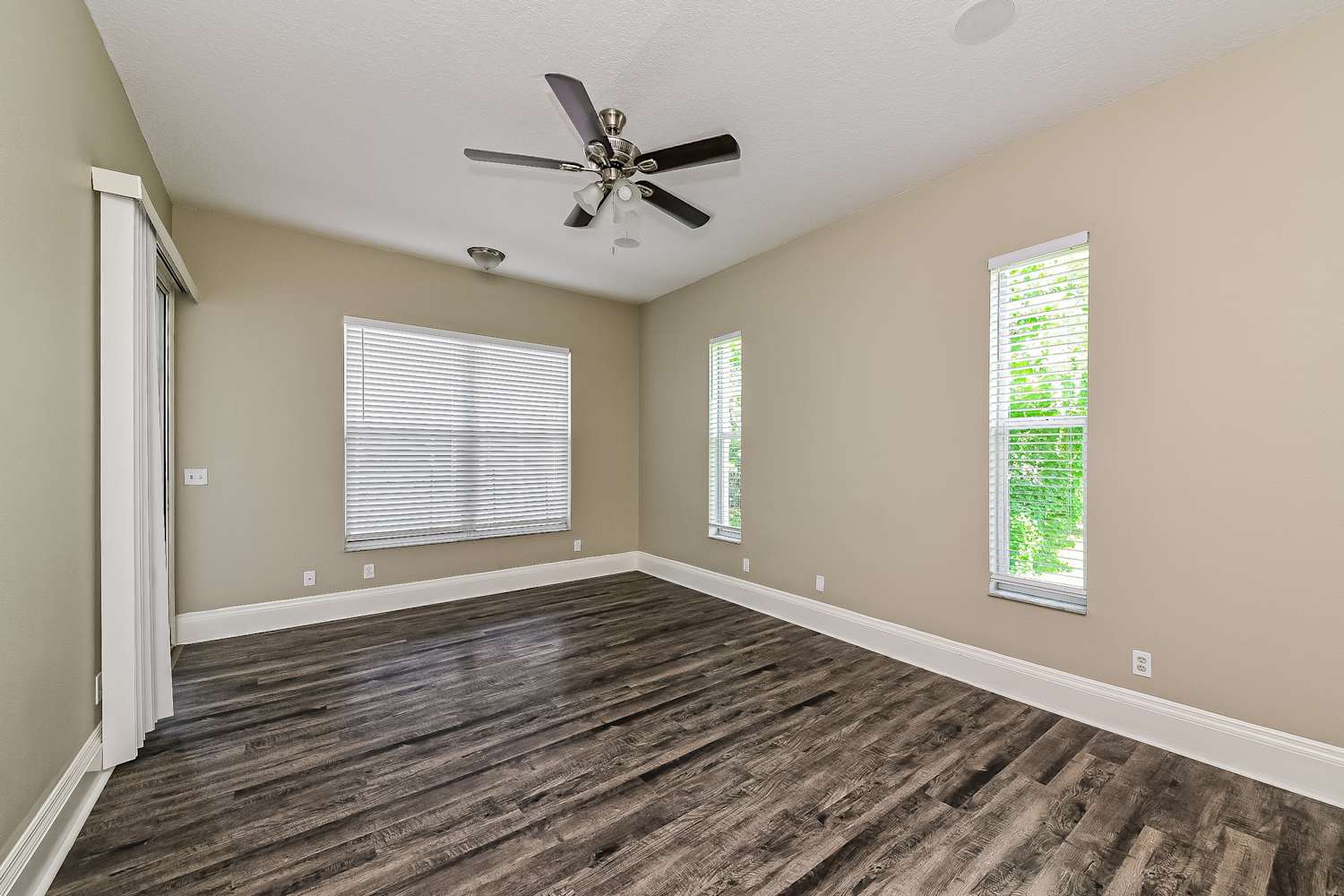 7214 39th Ln E, Sarasota photo 9