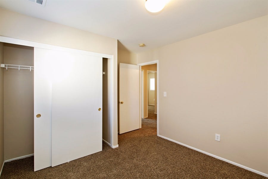 7224 Camden Pine Ave, Las Vegas photo 10