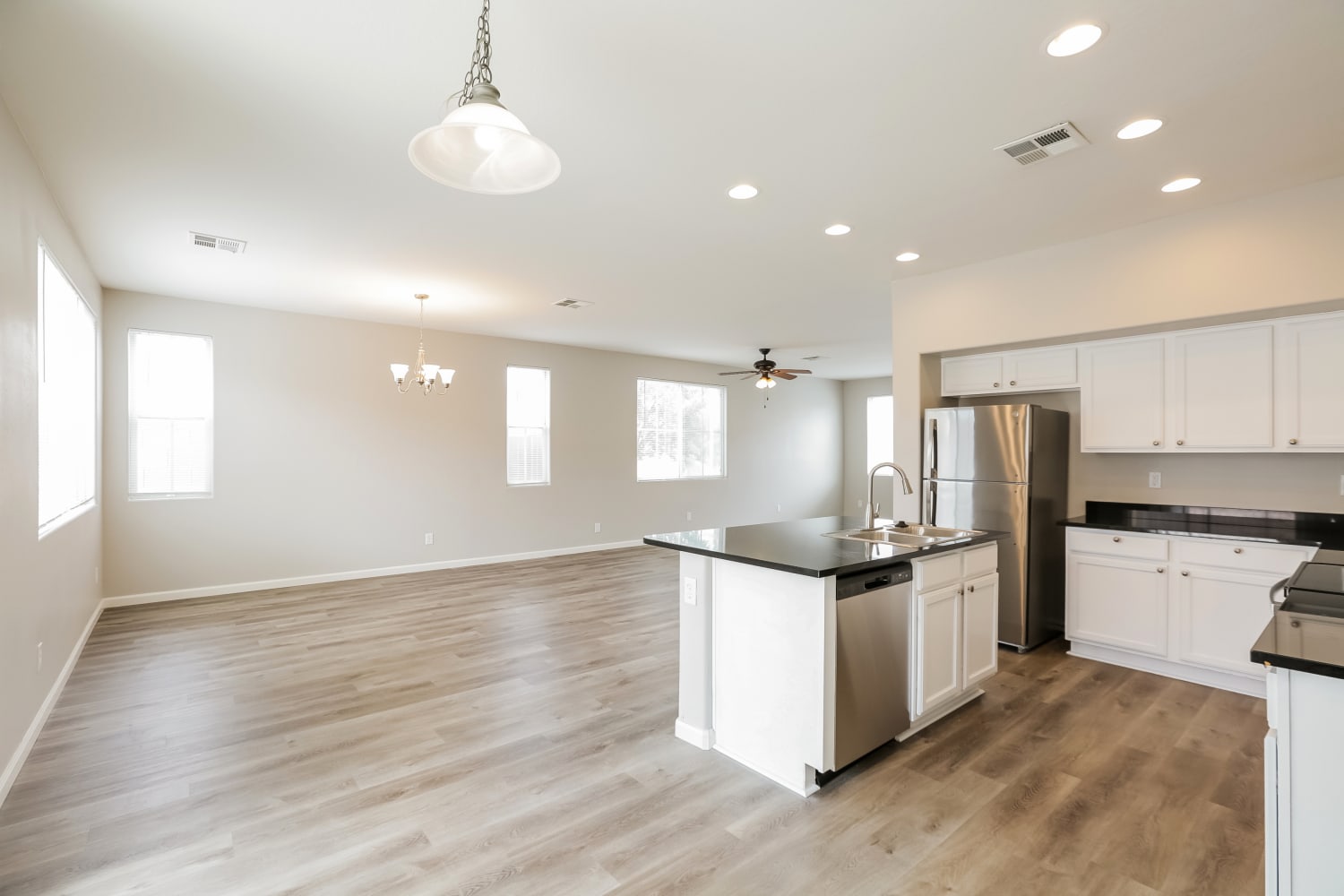 7233 S 39Th Way, Phoenix photo 6