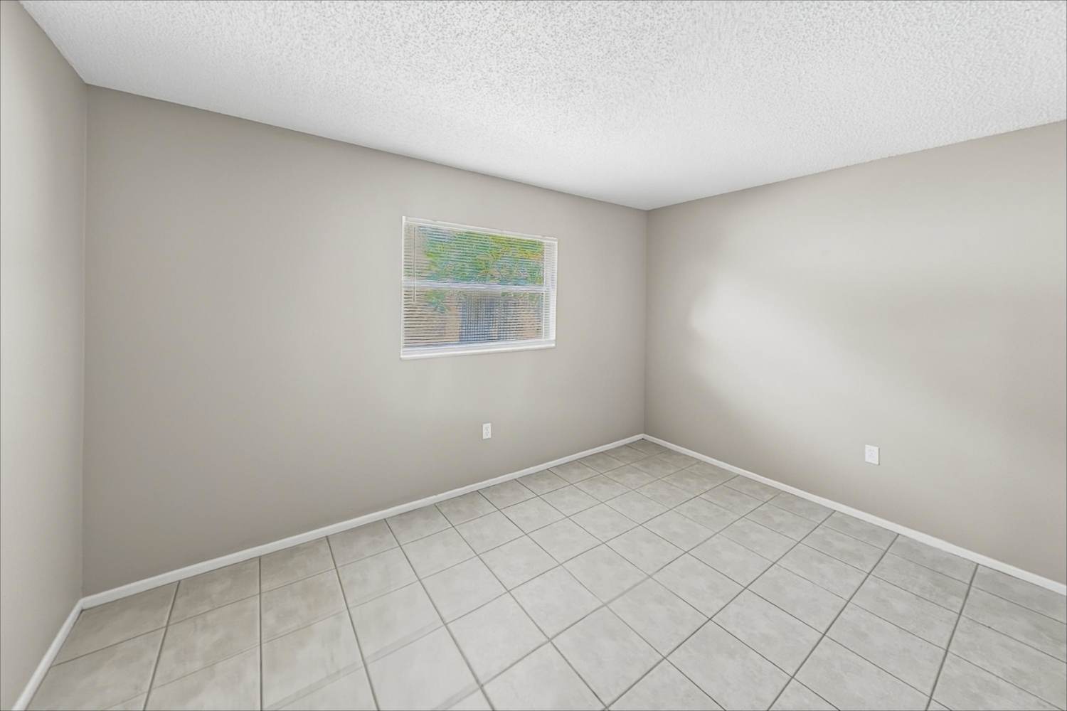 7257 56th Ave N, Saint Petersburg photo 17