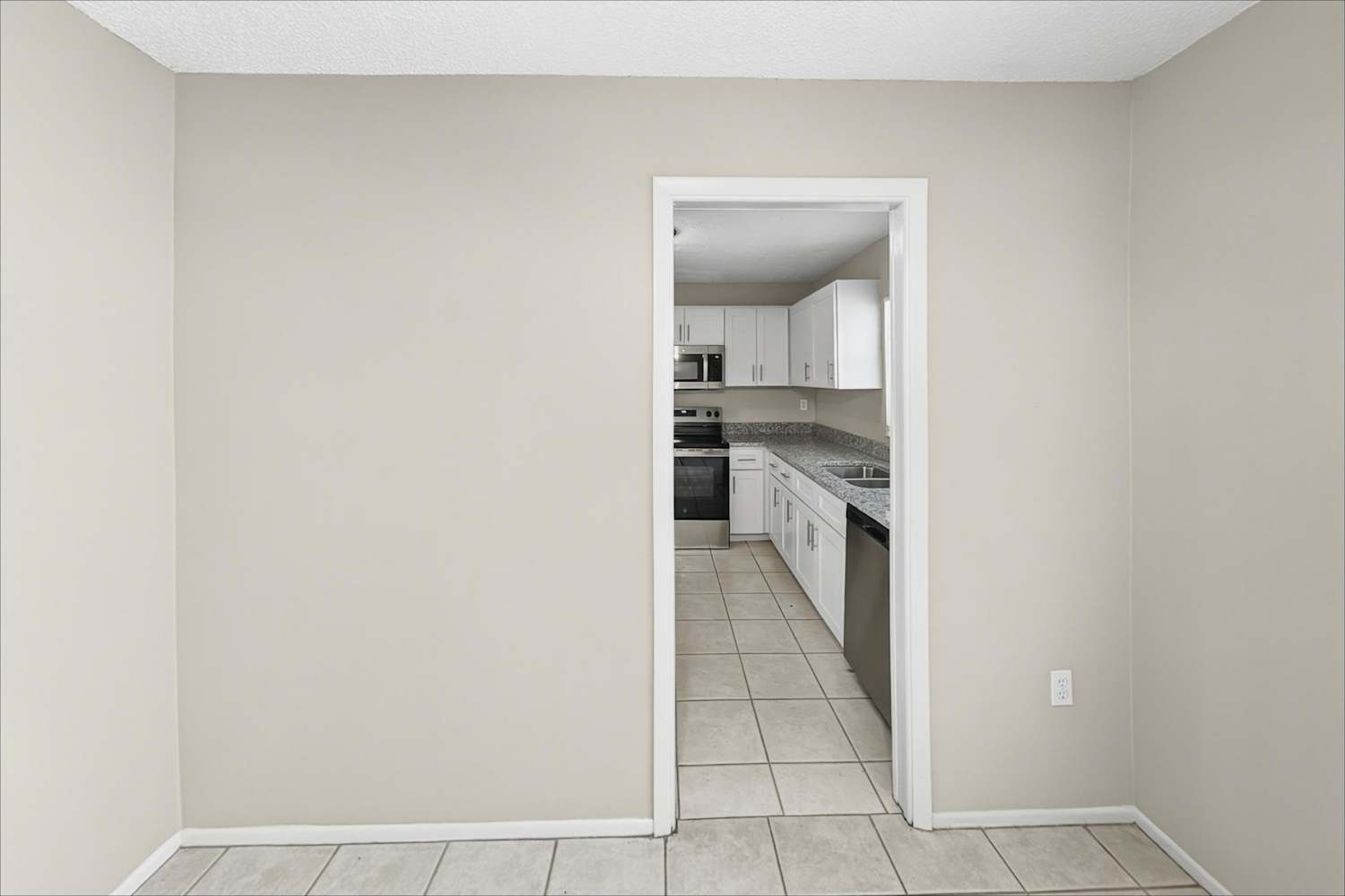 7257 56th Ave N, Saint Petersburg photo 6