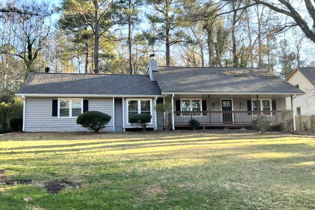 Front of 7270 Oswego Trl, Riverdale, GA