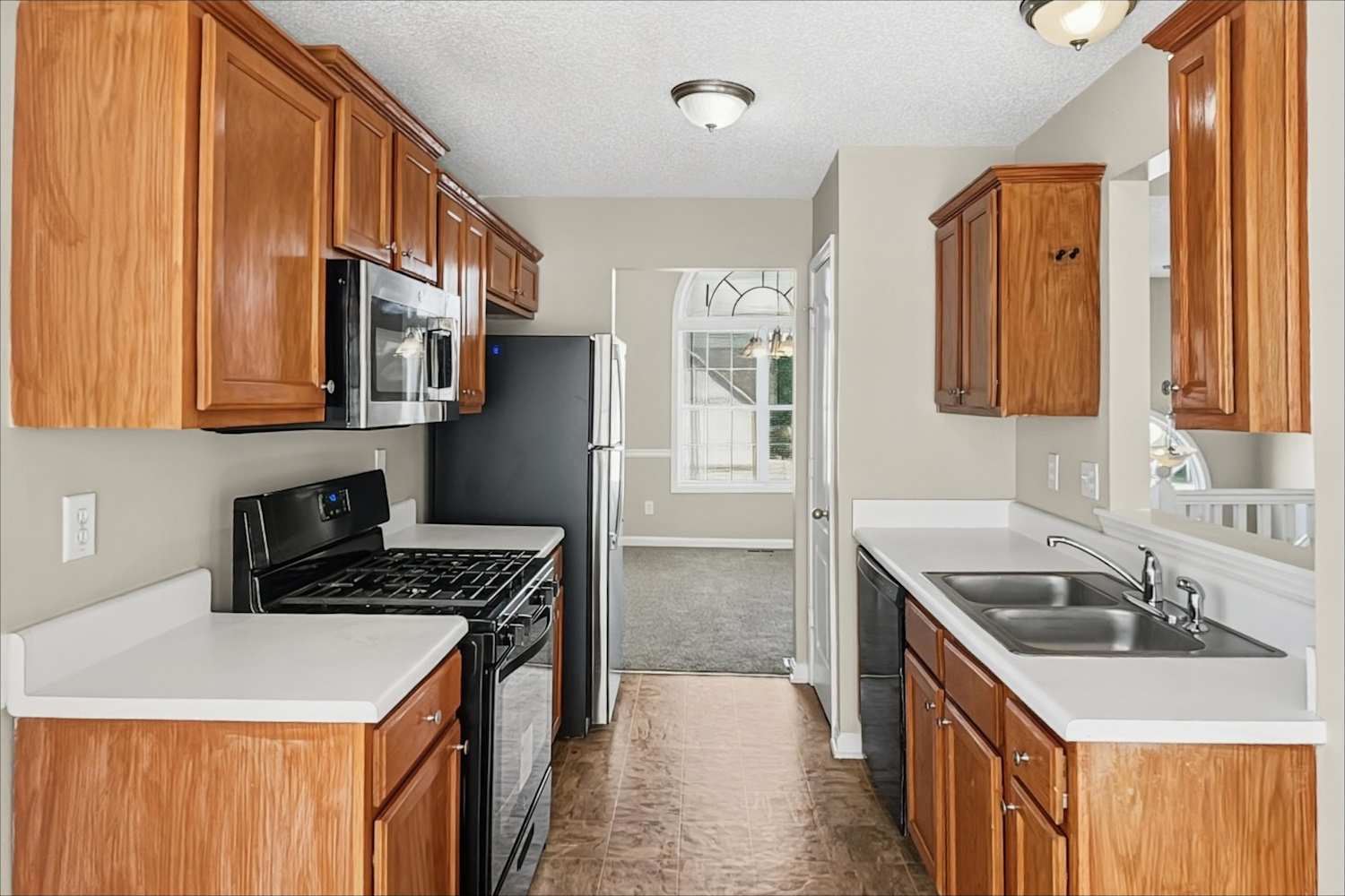 73 Richmond Dr, Hiram photo 9
