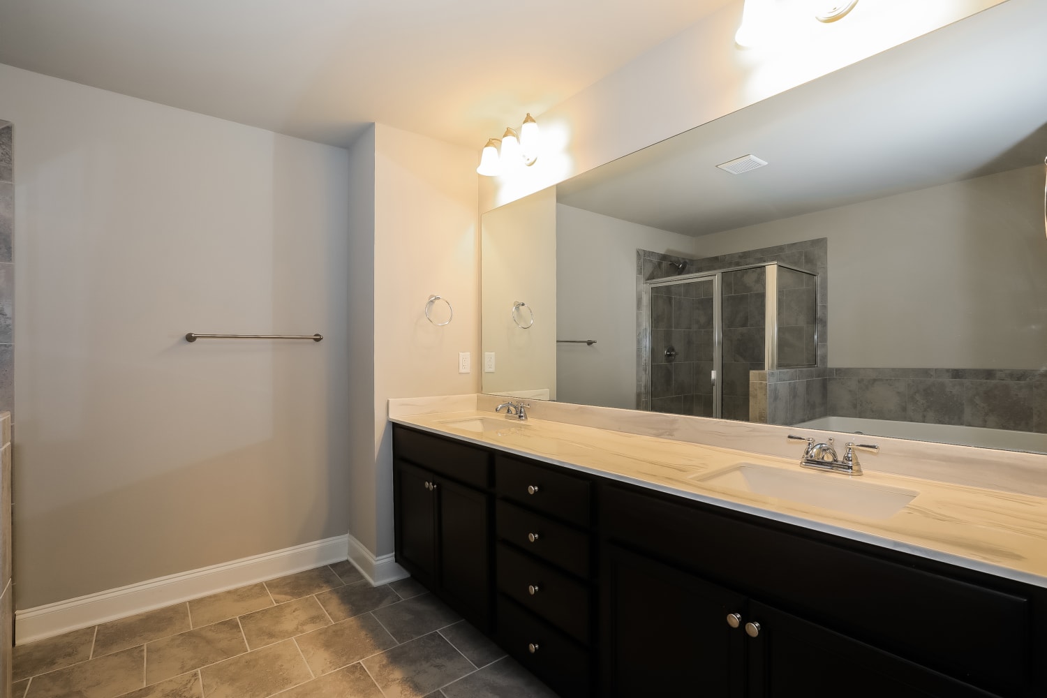 731 Alder Grove Trl, Loganville photo 12