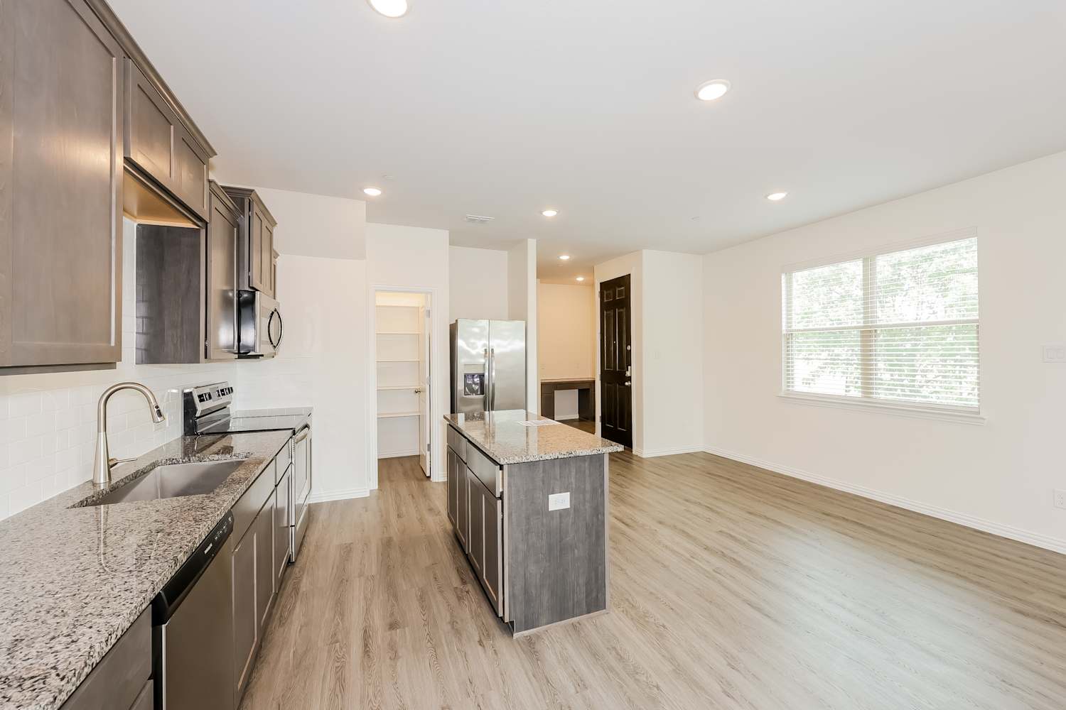 731 Bonnet Trl, Arlington photo 5