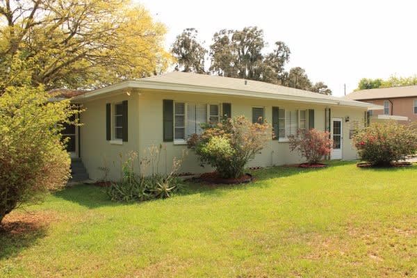 Front of 731 Pine Ln, Clermont, FL
