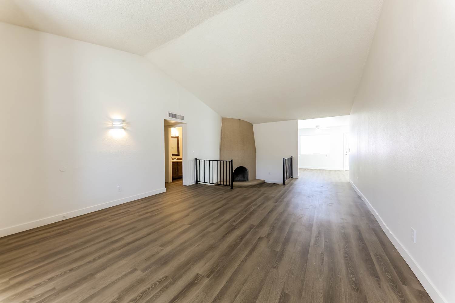 7310 W Cavalier Dr, Glendale photo 5