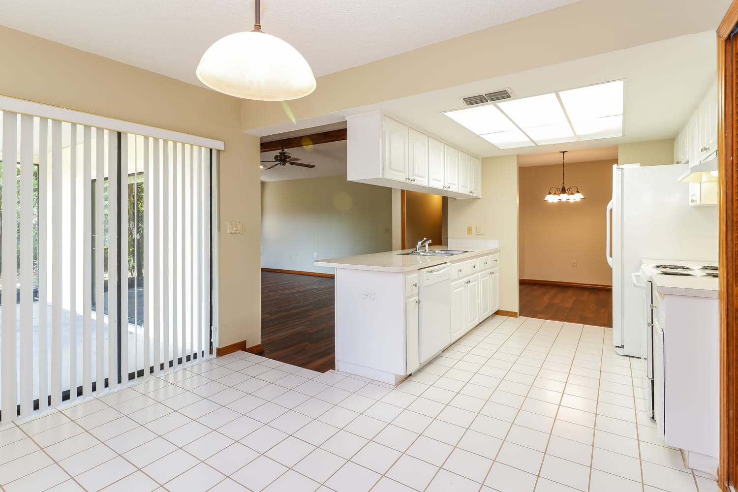 7317 Bramblewood Dr, Port Richey photo 8