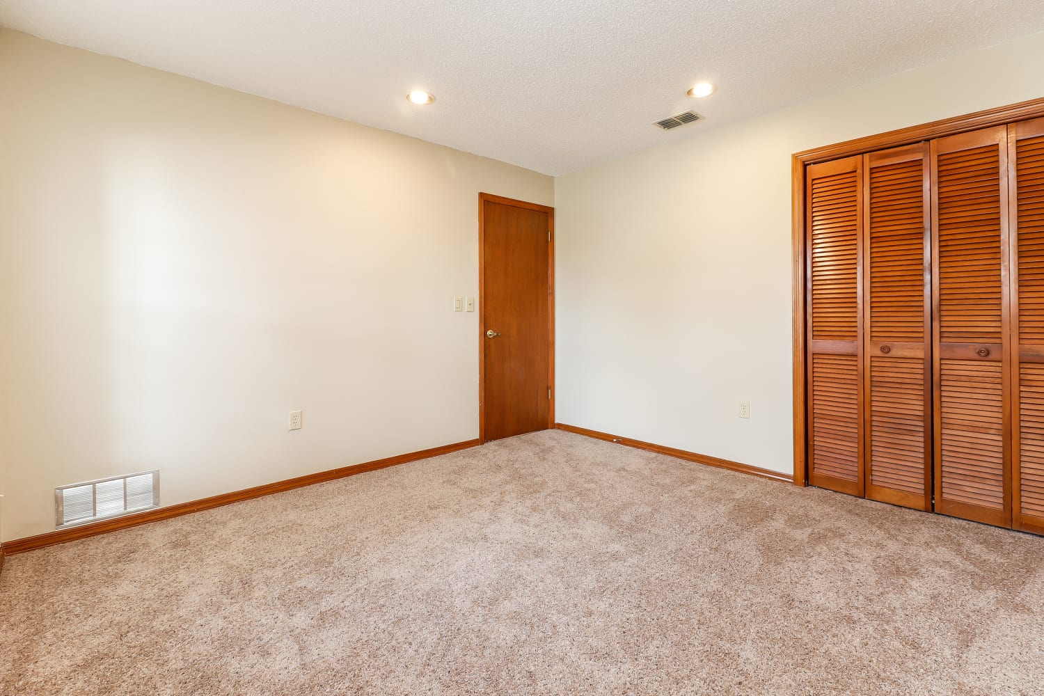 7317 Bramblewood Dr, Port Richey photo 16