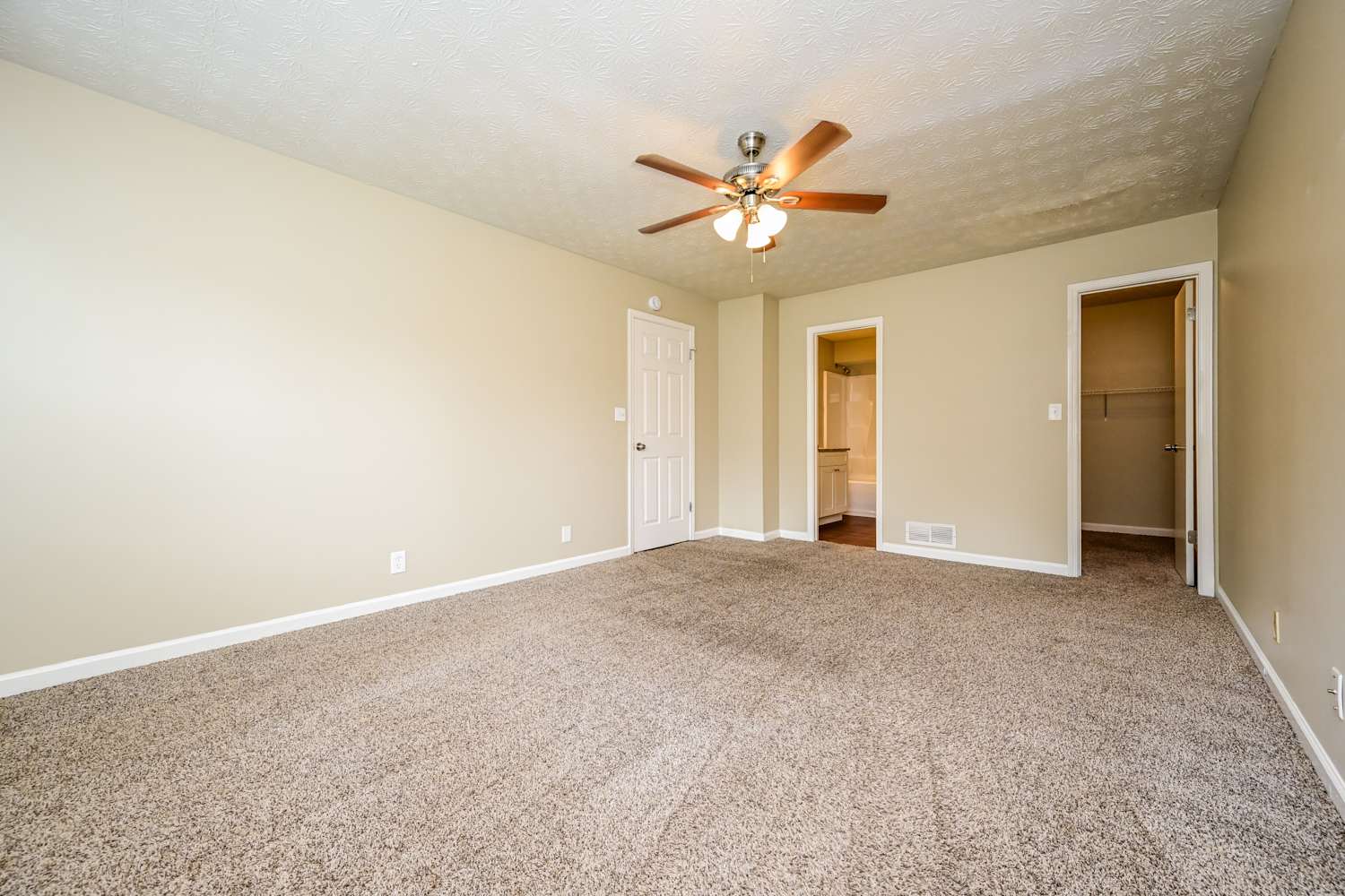 734 Shoreline Trl SE, Conyers photo 9