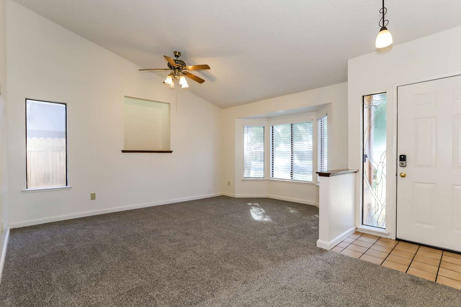 7340 Widener Way, Sacramento photo 7