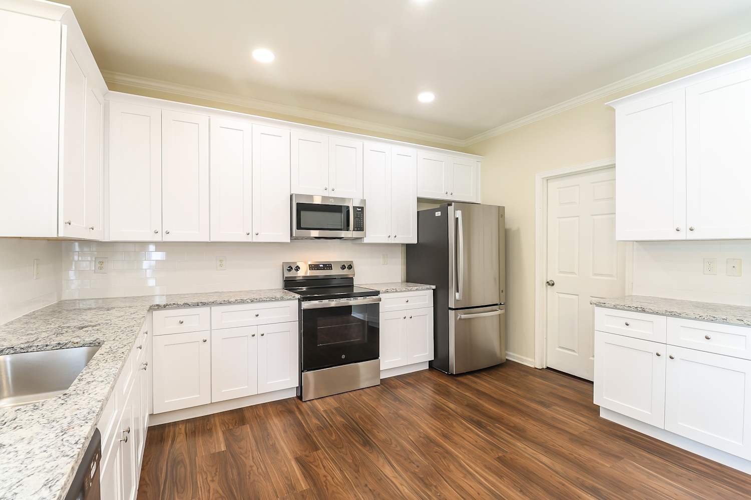 7342 Lamplighter Close Dr, Matthews photo 9