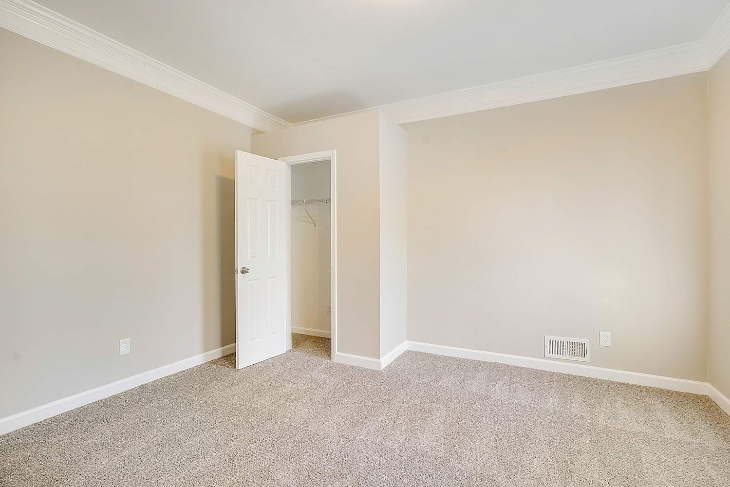 7349 Timberline Way, Stone Mountain photo 14