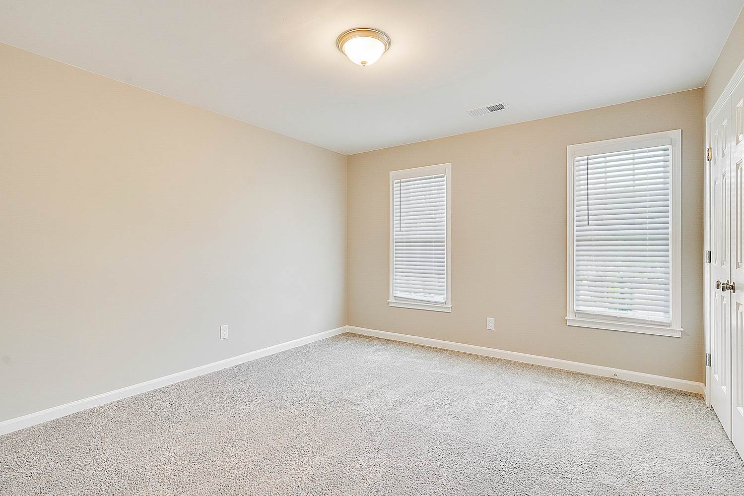 7349 Timberline Way, Stone Mountain photo 12