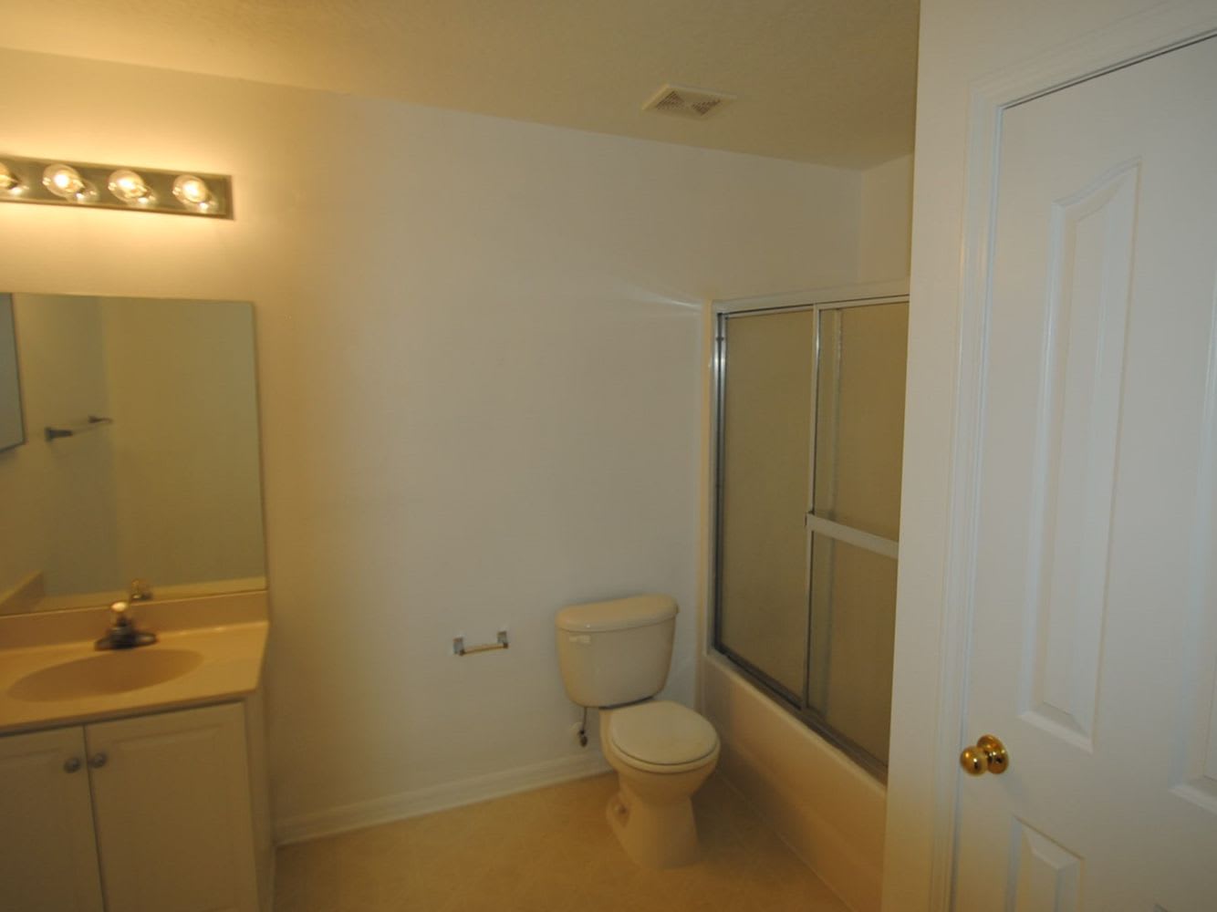 7352 Hunters Greene Cir, Lakeland photo 8