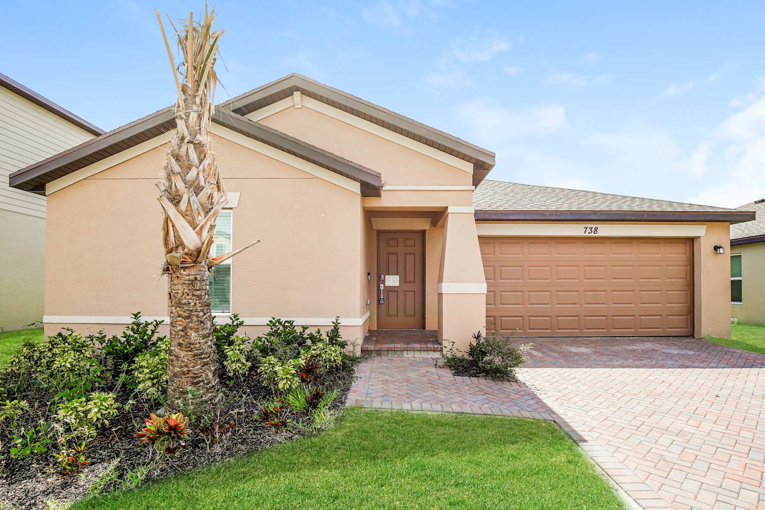 738 Carlyle Way, Fort Pierce photo 1