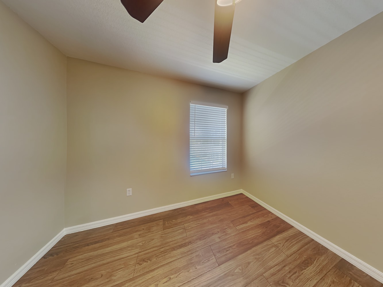 7392 Hunters Greene Cir, Lakeland photo 14