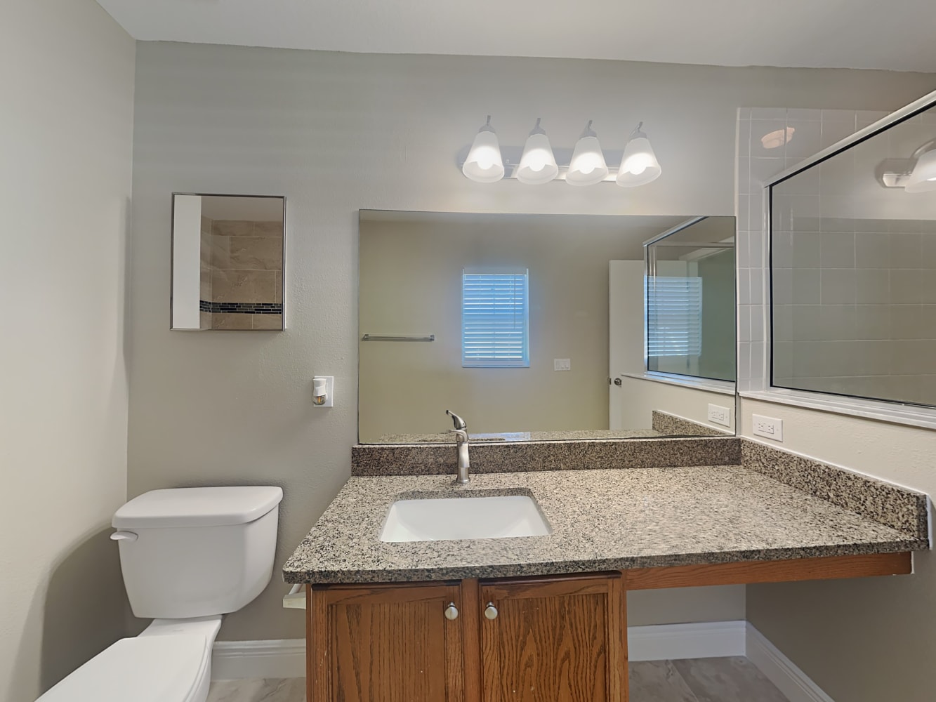 7392 Hunters Greene Cir, Lakeland photo 16