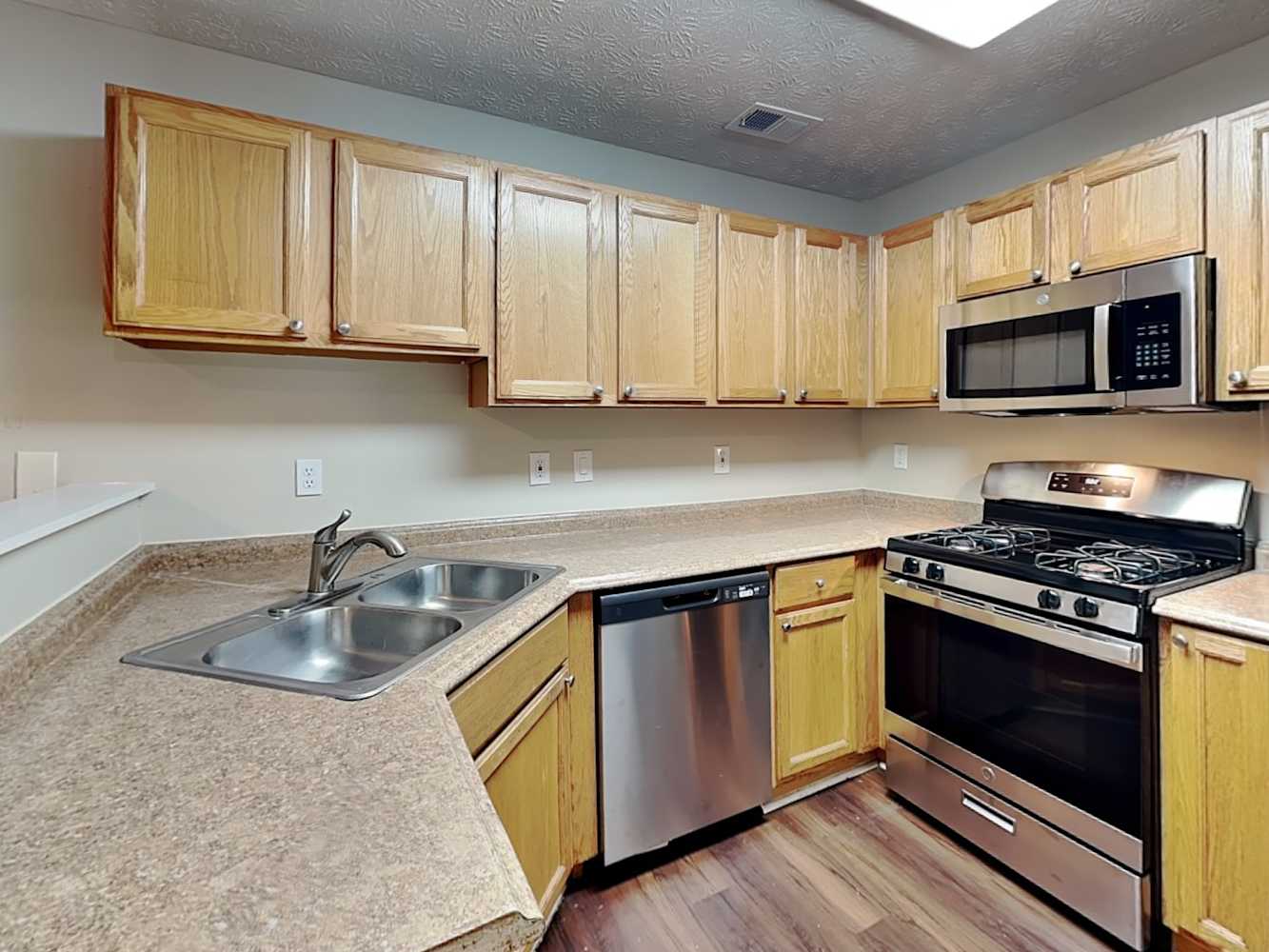 740 Avening Ct, Alpharetta photo 9