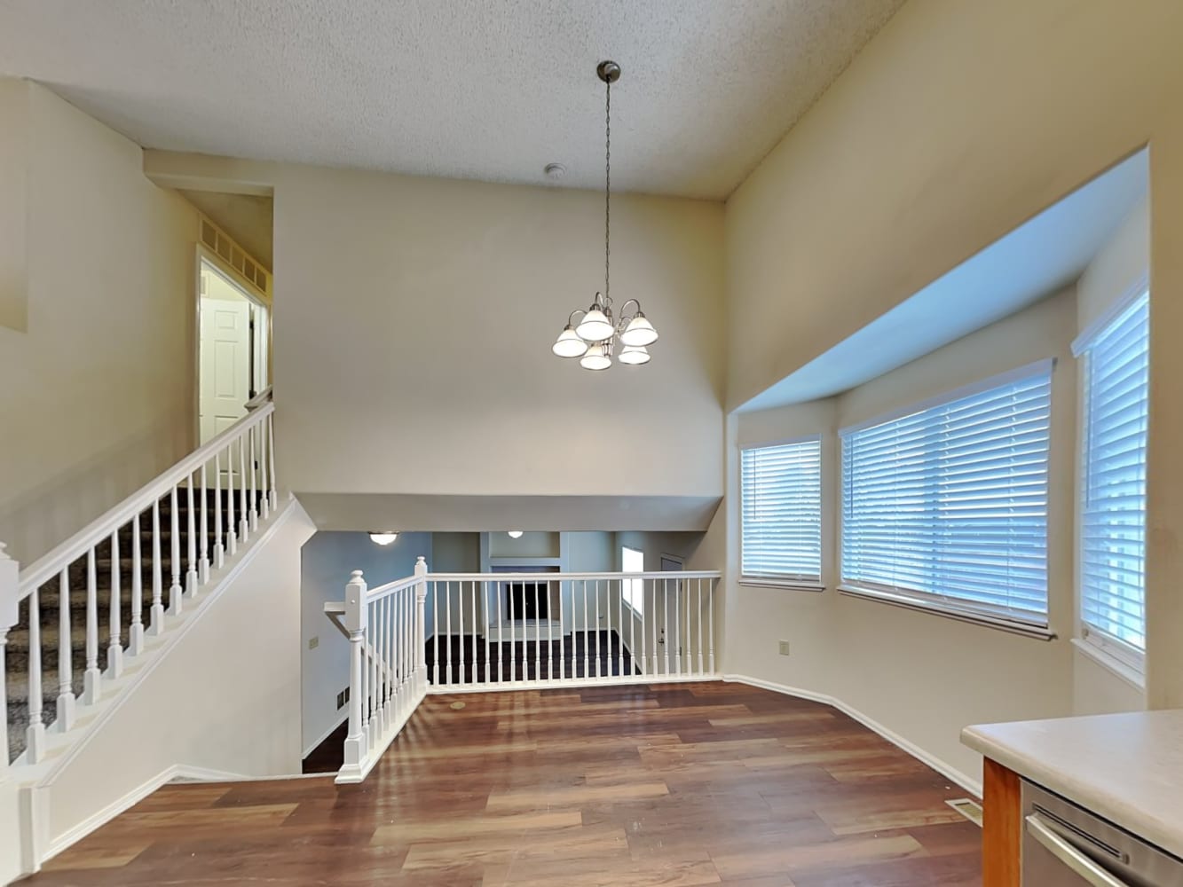 7403 Middle Bay Way, Fountain photo 9