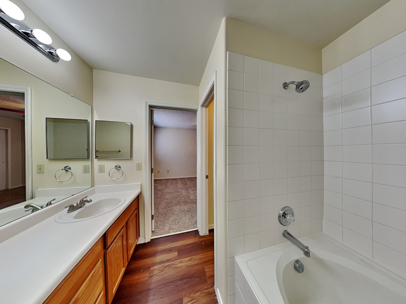 7403 Middle Bay Way, Fountain photo 17