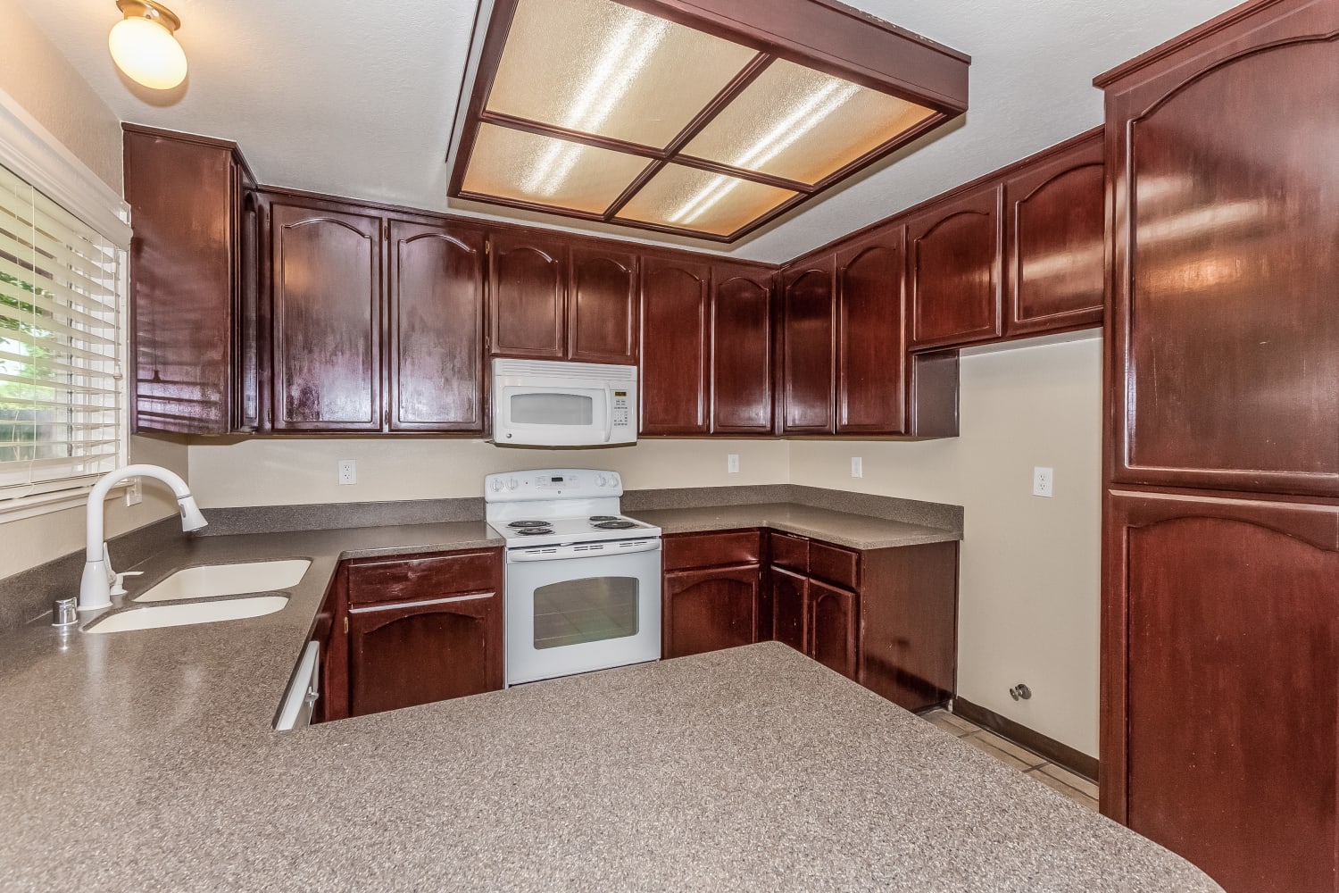 7417 Widener Way, Sacramento photo 8