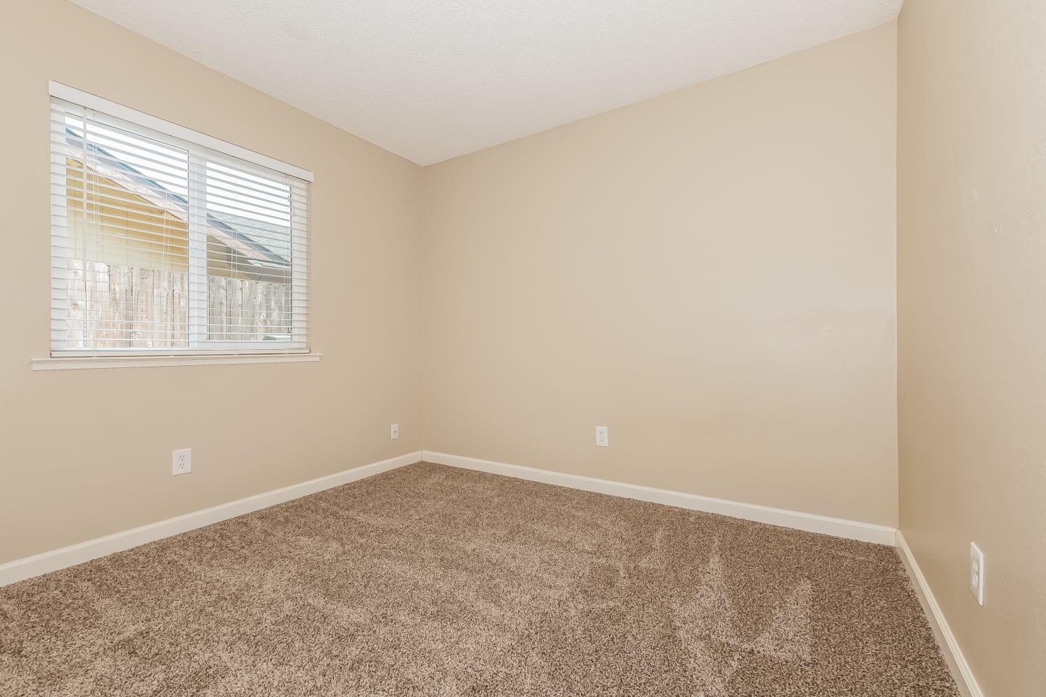 7417 Widener Way, Sacramento photo 15