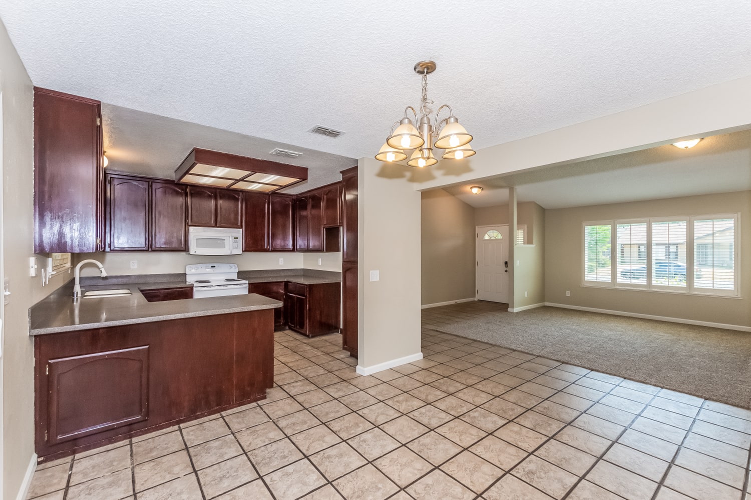 7417 Widener Way, Sacramento photo 7