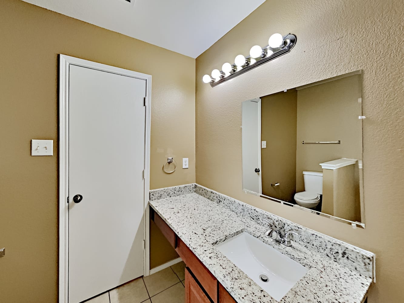 7419 Lake Front Trl, Arlington photo 13
