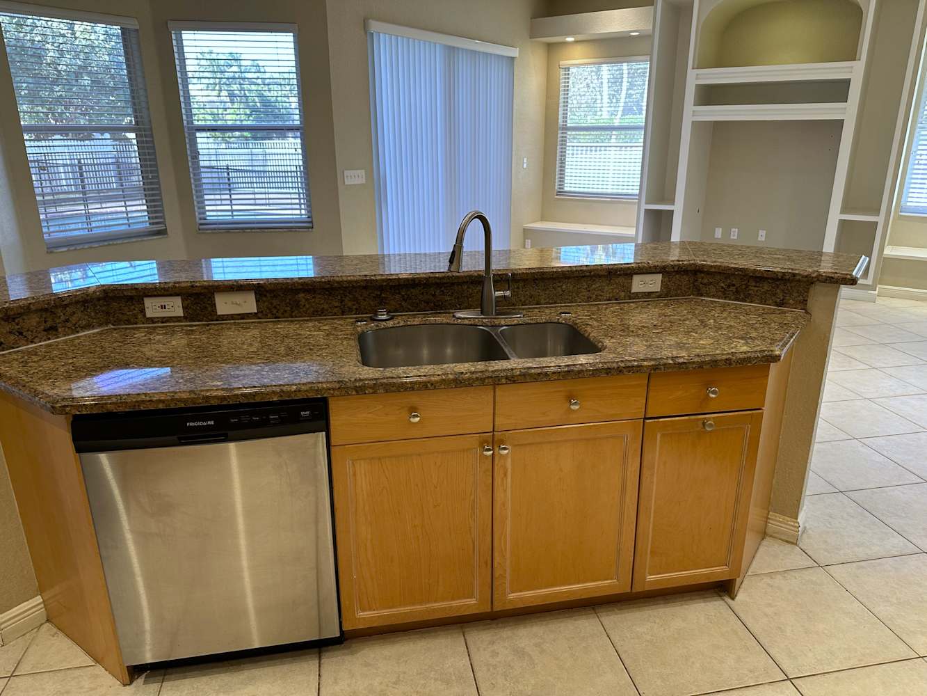 7421 Water Dance Way, Lake Worth photo 8